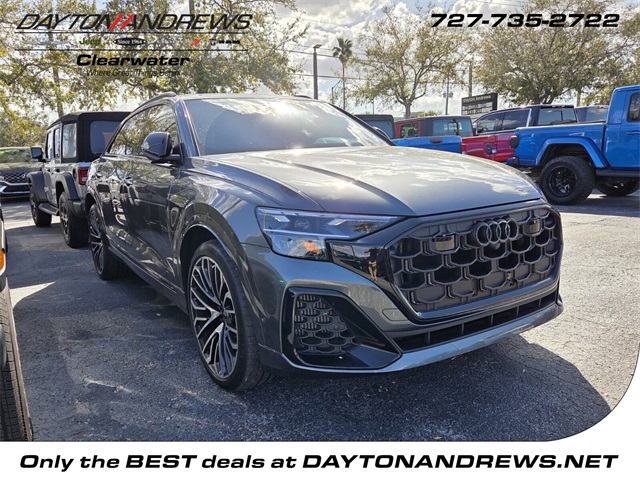 2024 Audi SQ8 4.0T quattro Premium Plus