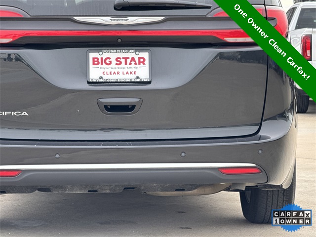 2023 Chrysler Pacifica Touring L Black at Mac Haik CDJR North Houston
