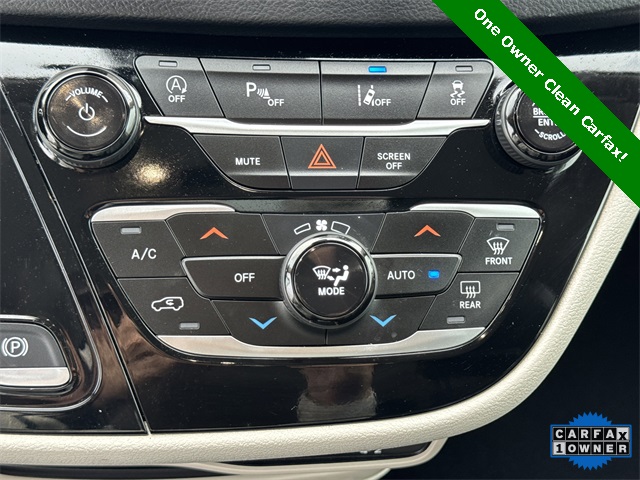 2023 Chrysler Pacifica Touring L Black at Mac Haik CDJR North Houston