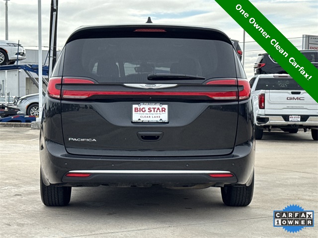 2023 Chrysler Pacifica Touring L Black at Mac Haik CDJR North Houston