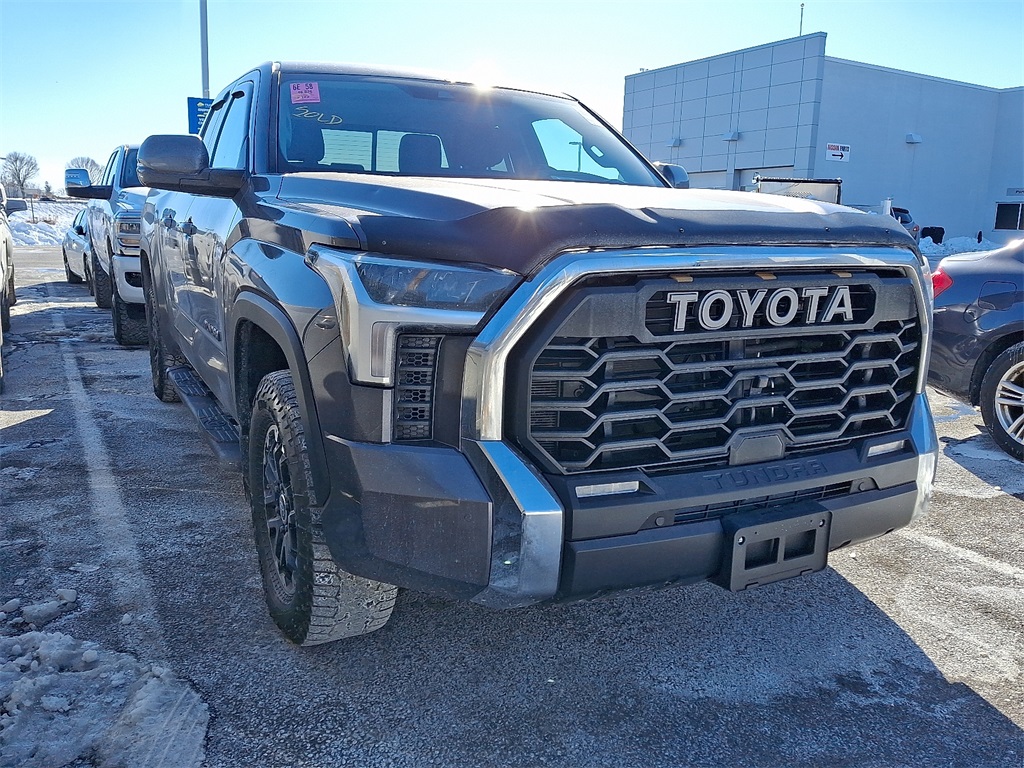 2022 Toyota Tundra SR5 Double Cab 4WD