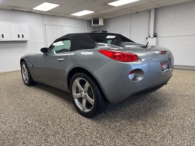 2007 Pontiac Solstice Base photo 10