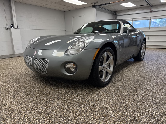 2007 Pontiac Solstice Base photo 7