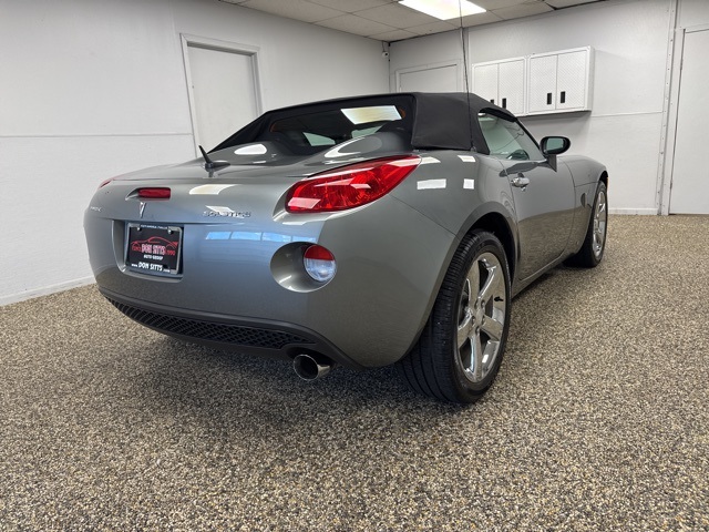 2007 Pontiac Solstice Base photo 9