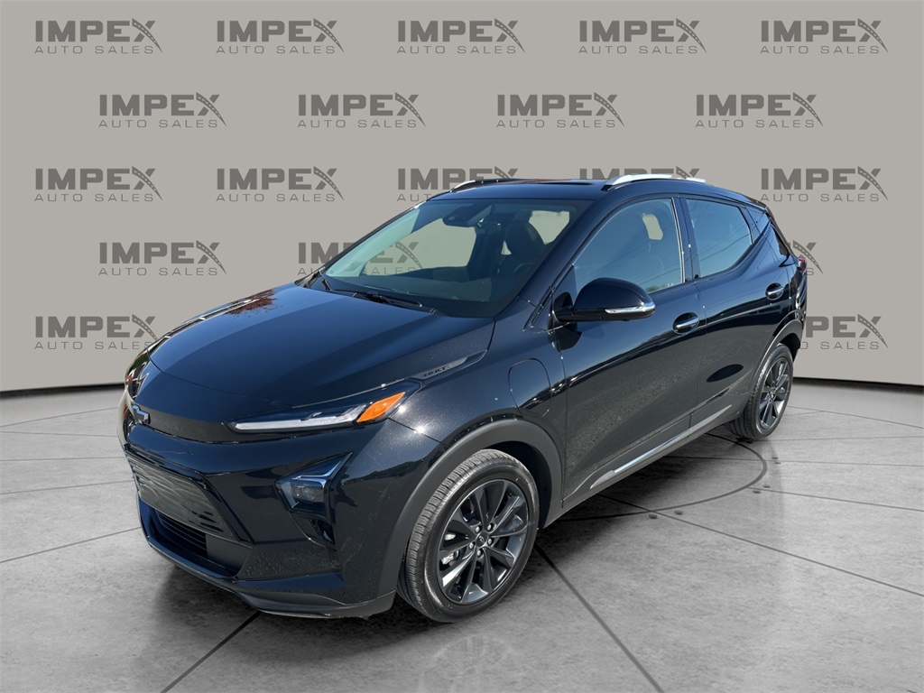 2022 Chevrolet Bolt EUV Premier's photo