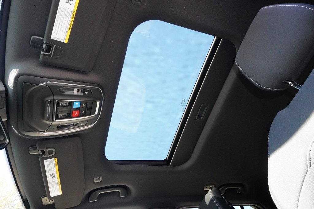 Used Car 2024 Jeep Grand Cherokee  Laredo X For Sale Under $35,000 In Weatherford, Texas