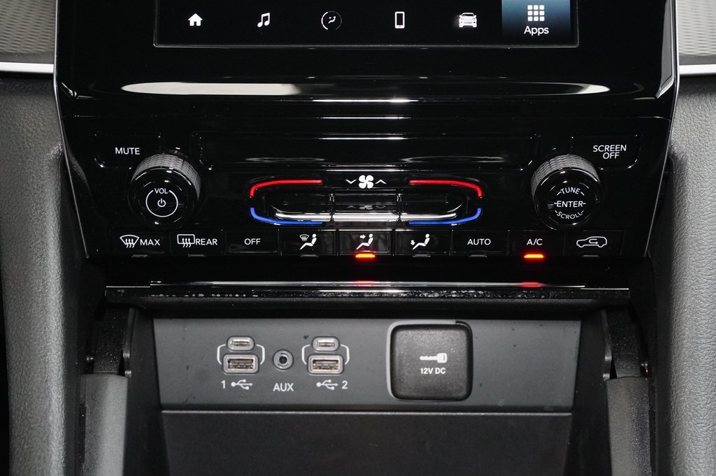 Used Car 2024 Jeep Grand Cherokee  Laredo X For Sale Under $35,000 In Weatherford, Texas