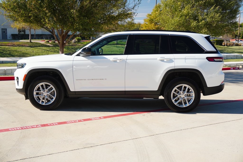 Used Car 2024 Jeep Grand Cherokee  Laredo X For Sale Under $35,000 In Weatherford, Texas