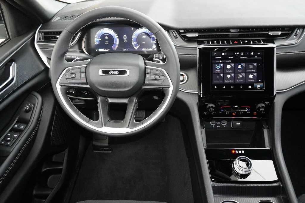 Used Car 2024 Jeep Grand Cherokee  Laredo X For Sale Under $35,000 In Weatherford, Texas