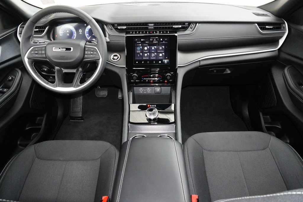 Used Car 2024 Jeep Grand Cherokee  Laredo X For Sale Under $35,000 In Weatherford, Texas