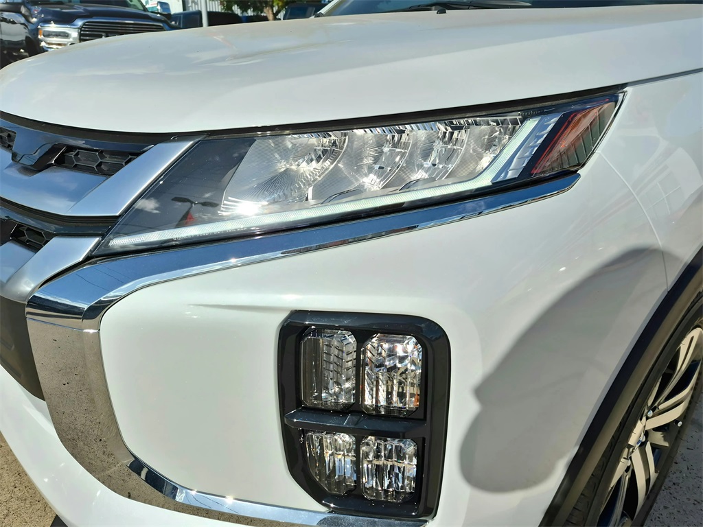 2025 Mitsubishi Outlander Sport SEL White at North Houston Mitsubishi