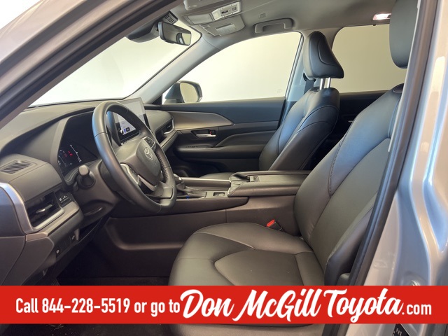 2025 Toyota Grand Highlander XLE Silver at Community Toyota