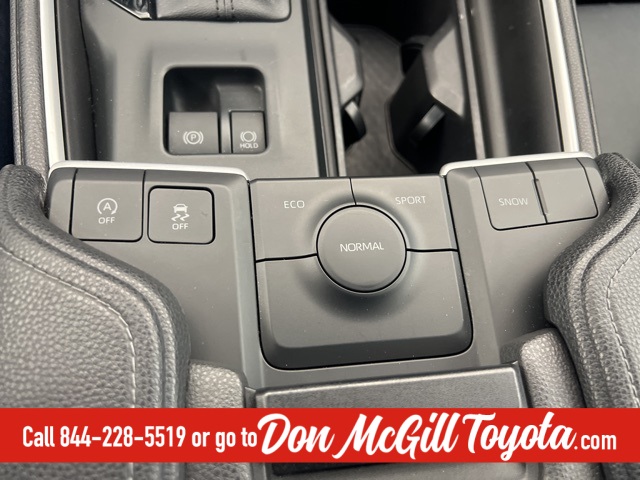 2025 Toyota Grand Highlander XLE Silver at Community Toyota