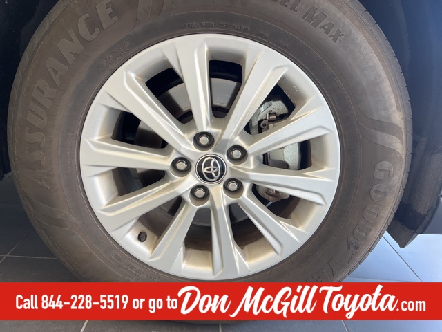 2025 Toyota Grand Highlander XLE Silver at Community Toyota