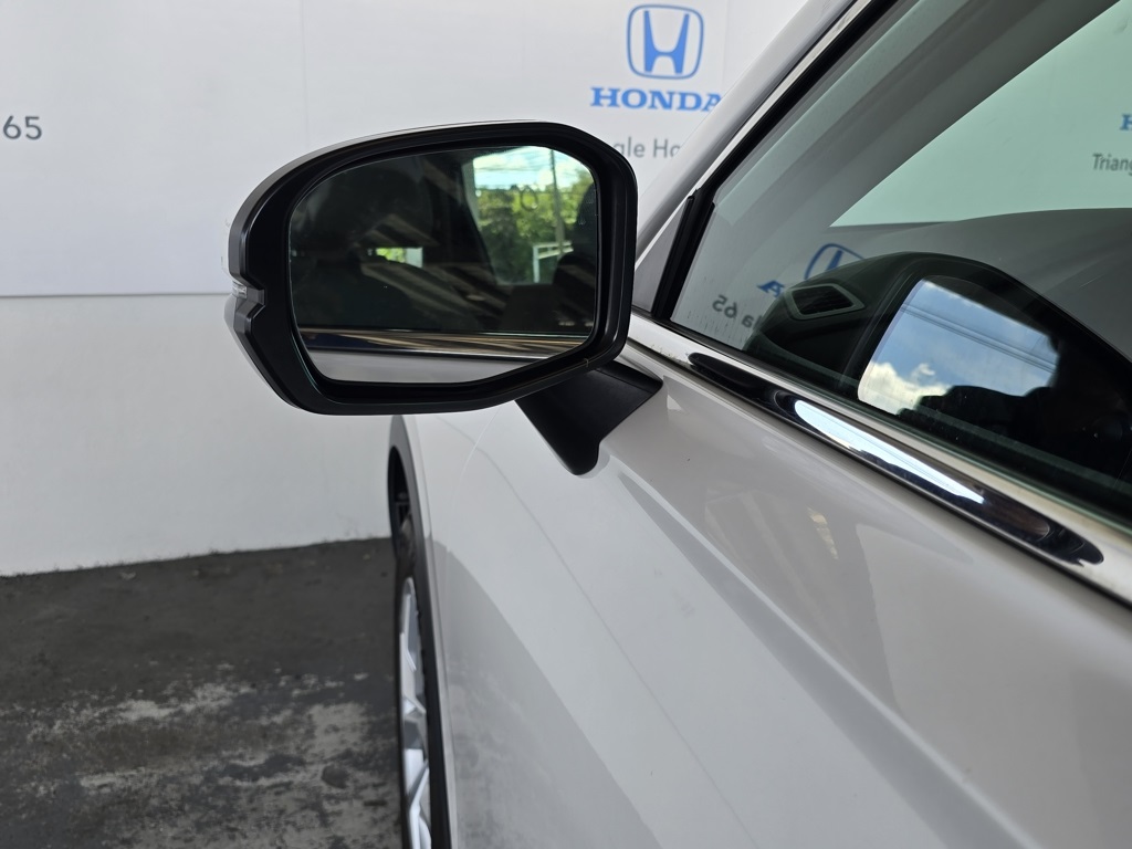 Thumbnail: 2023 Honda CR-V - 25