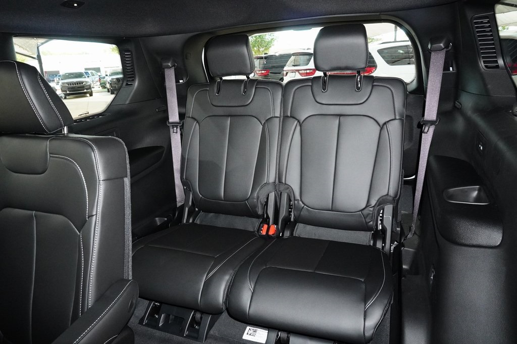 New Car 2025 Jeep Grand Cherokee L  Limited For Sale In Weatherford, Texas