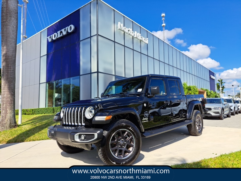 2022 Jeep Gladiator Overland's photo