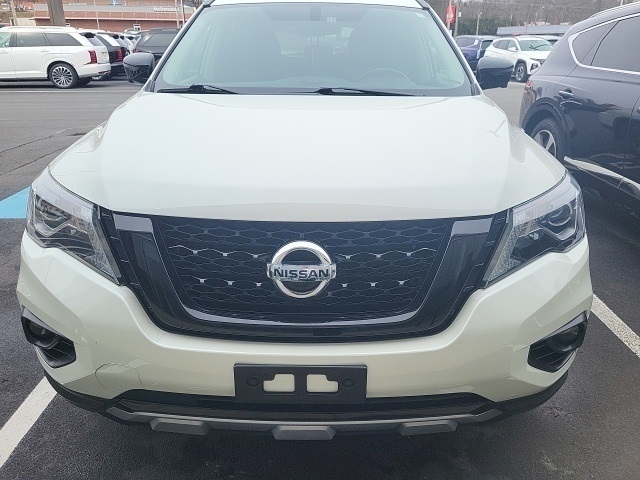 2019 Nissan Pathfinder SL 4WD