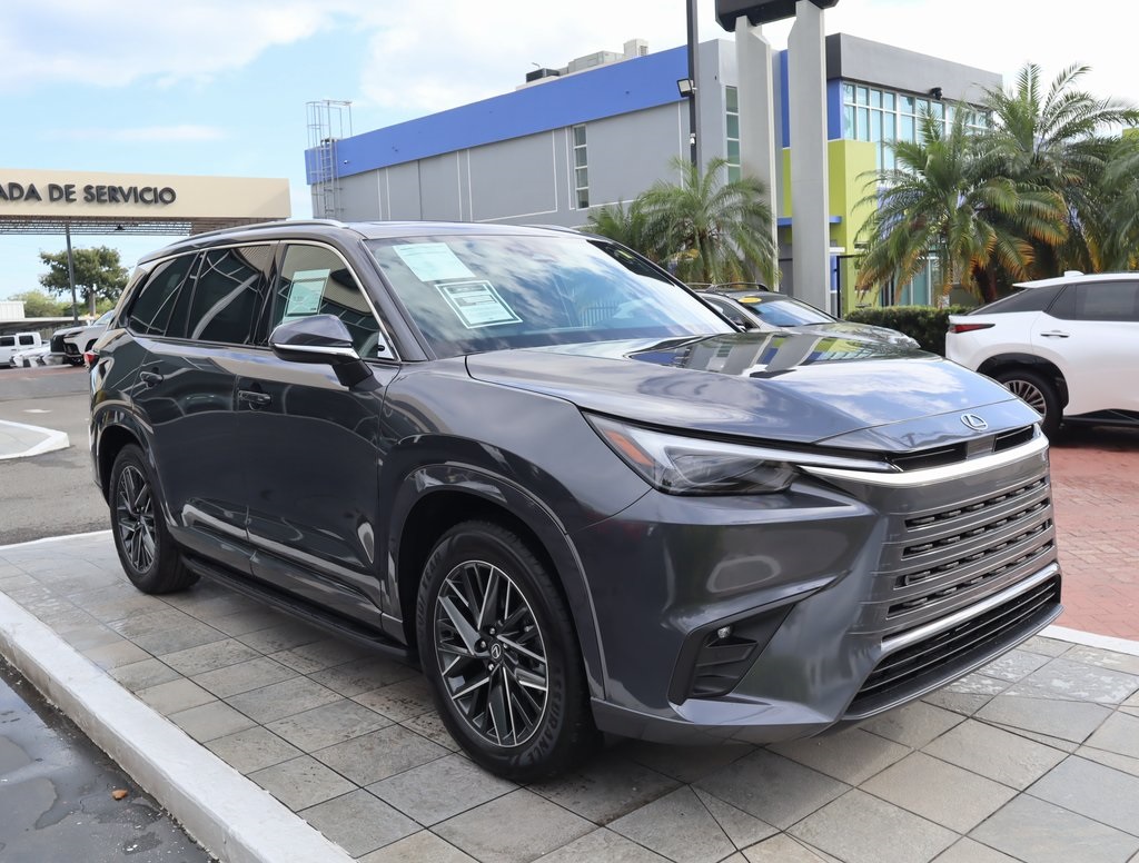 Thumbnail: 2026 Lexus TX - 3