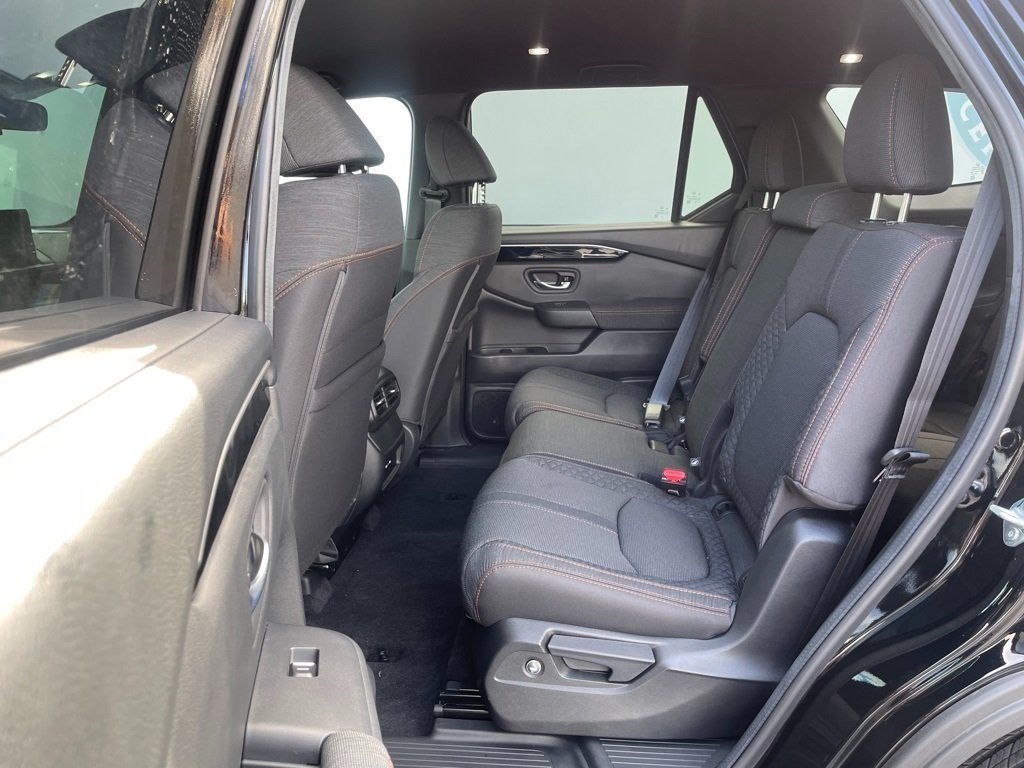 Thumbnail: 2025 Honda Pilot - 12