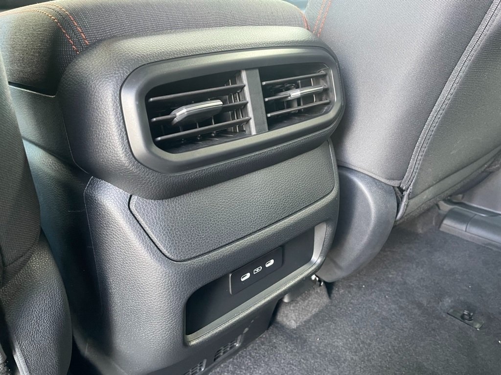 Thumbnail: 2025 Honda Pilot - 15