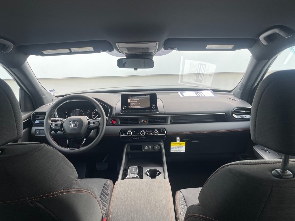 Thumbnail: 2025 Honda Pilot - 7