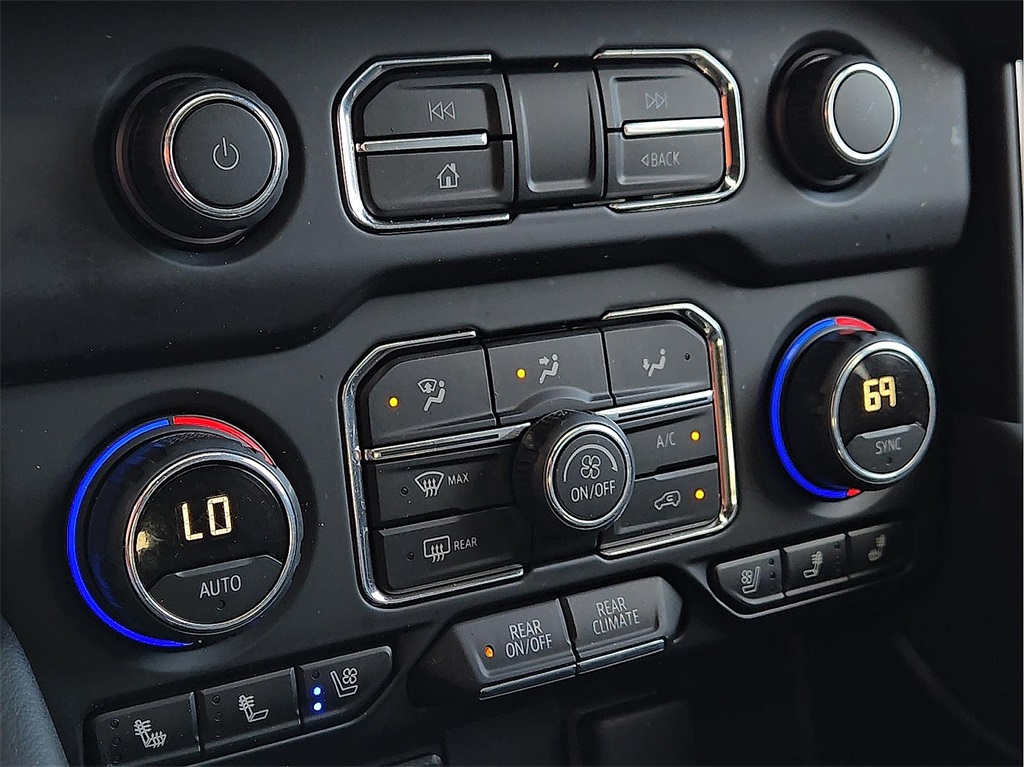 Used 2023 Chevrolet Tahoe For Sale in Farmington, AR