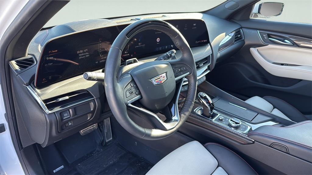 2025 Cadillac CT5
