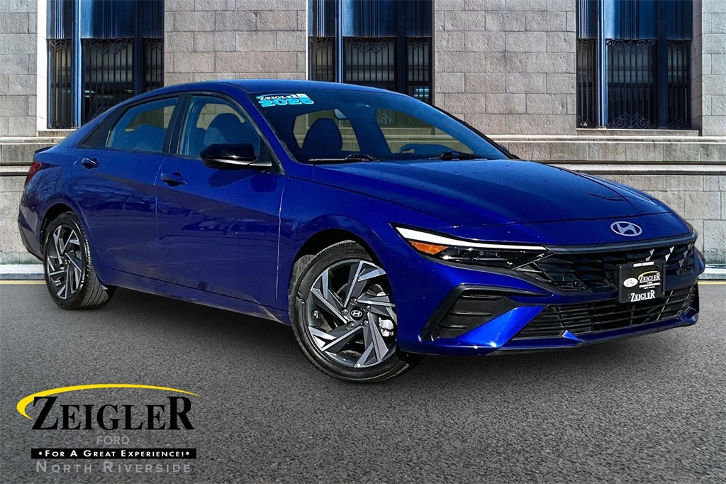 2025 Hyundai Elantra SEL Sport FWD