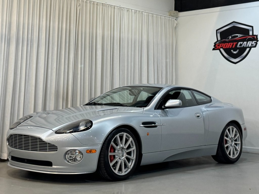 2005 Aston Martin Vanquish S - Photo 1