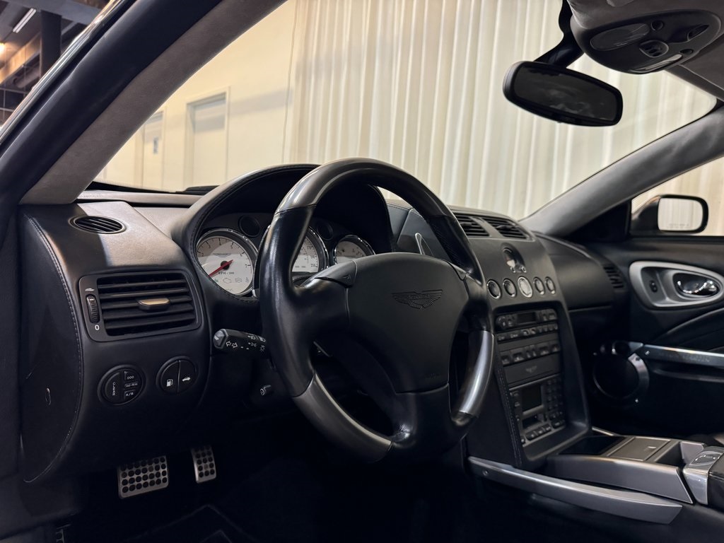 2005 Aston Martin Vanquish S - Photo 12