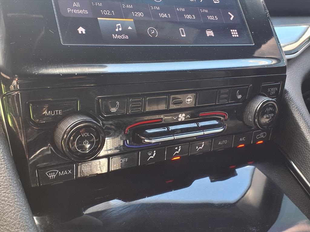 2022 Jeep Grand Cherokee L Altitude Silver at River Oaks CDJR