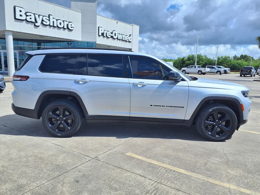 2022 Jeep Grand Cherokee L Altitude Silver at River Oaks CDJR