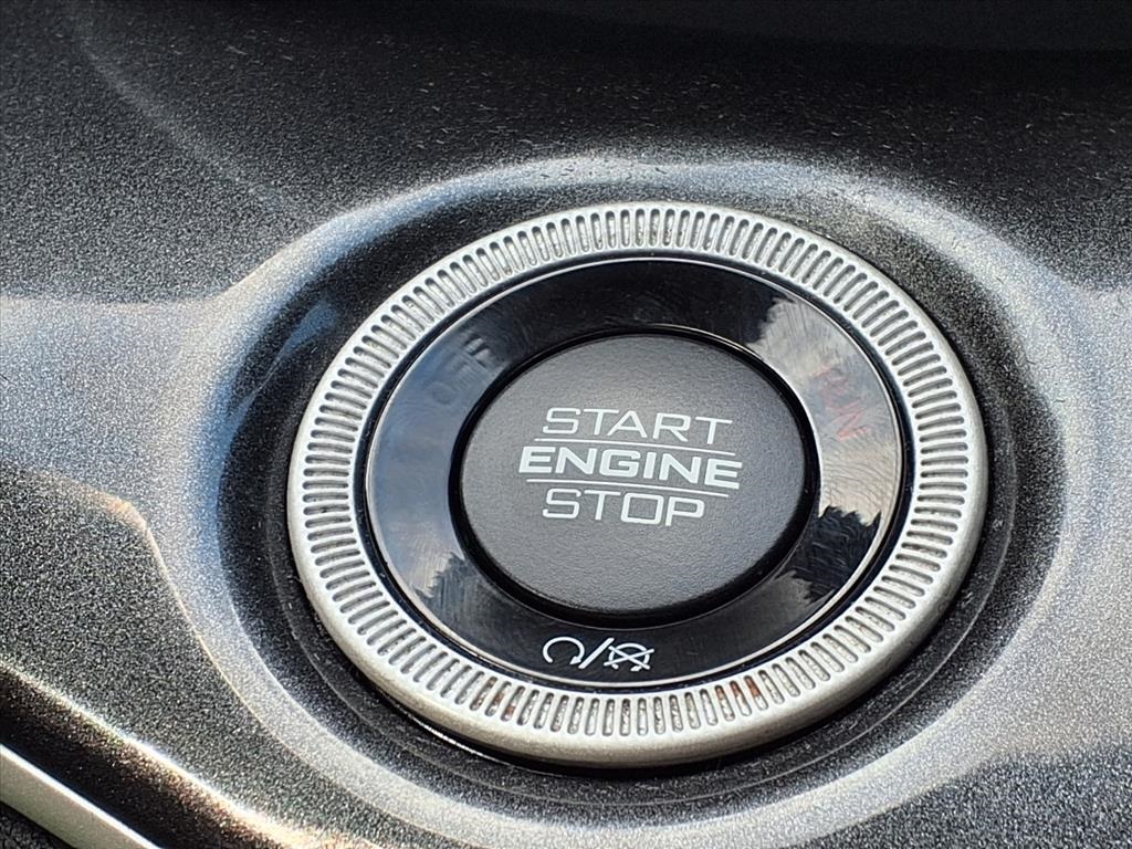 2022 Jeep Grand Cherokee L Altitude Silver at River Oaks CDJR