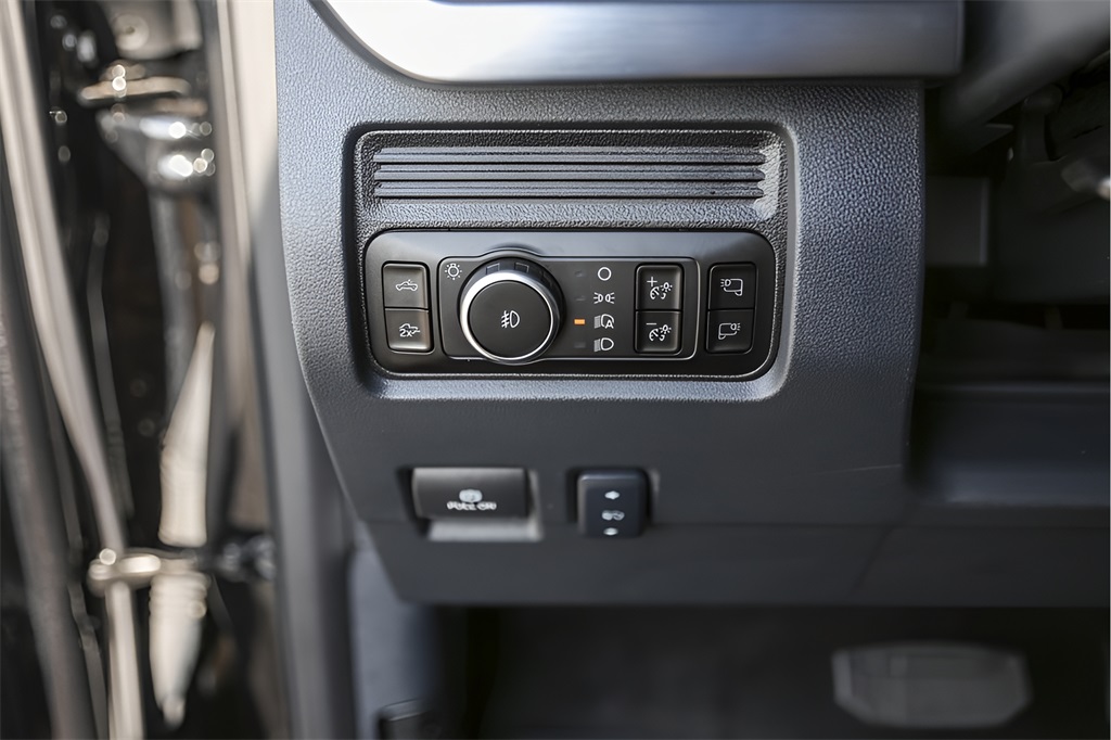 Used Car 2025 Ford F-450sd  Lariat For Sale Under $100,000 In Austin, Texas