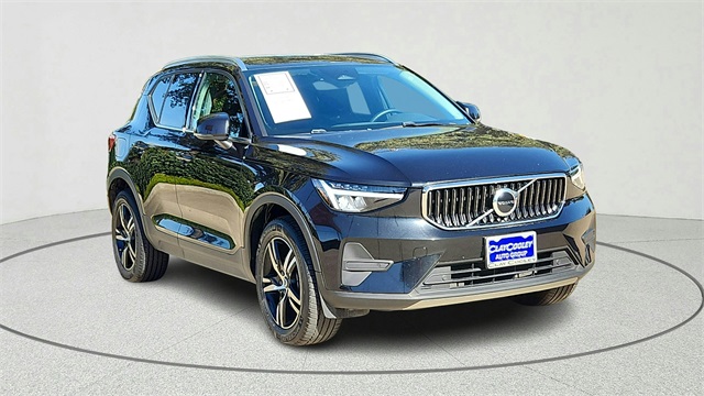 2024 Volvo XC40