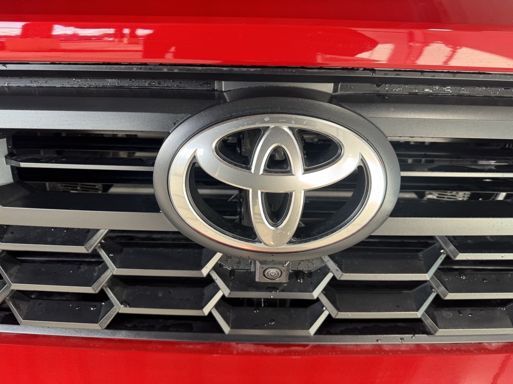 Thumbnail: 2025 Toyota Tacoma - 13