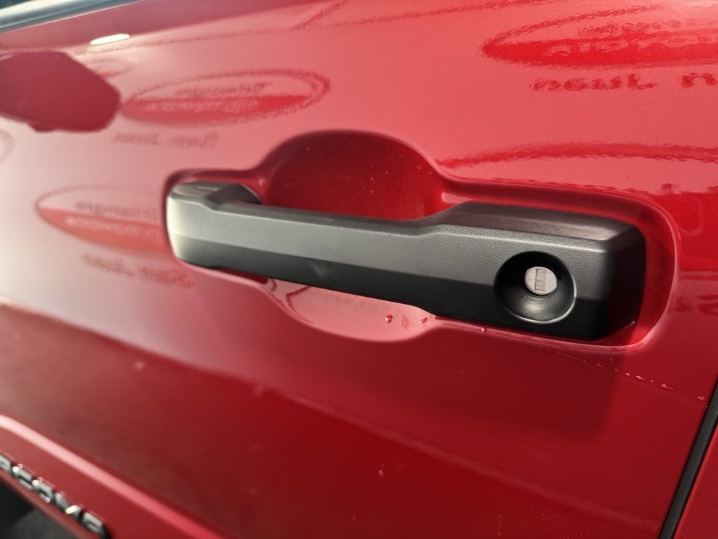 Thumbnail: 2025 Toyota Tacoma - 15