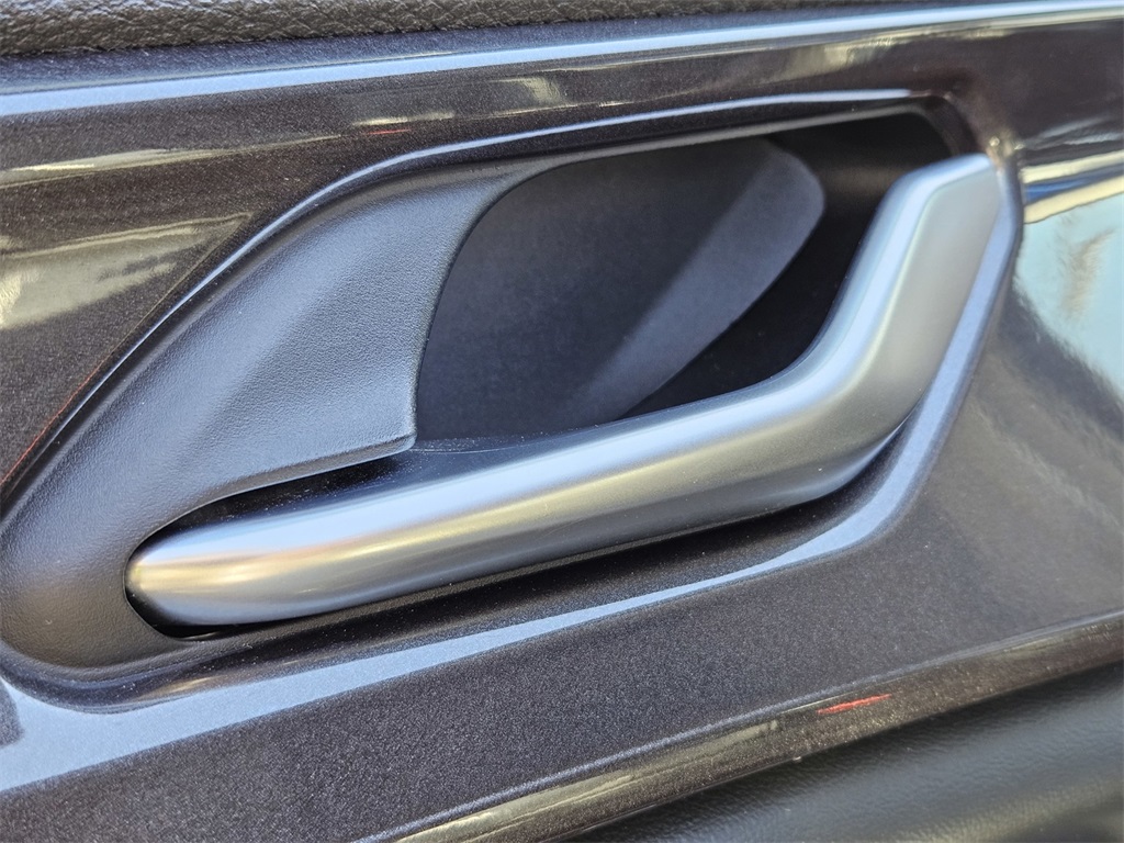 Used Car 2022 Jeep Grand Cherokee L  Laredo For Sale Under $30,000 In San Marcos, Texas