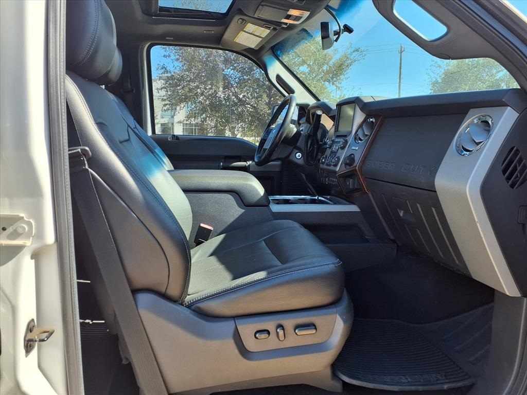 2016 Ford F-250SD Lariat White at Wharton Ford