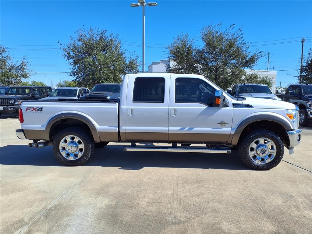 2016 Ford F-250SD Lariat White at Wharton Ford