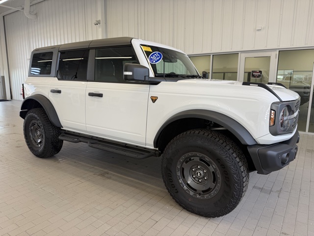 2025 Ford Bronco Badlands 4-Door 4WD