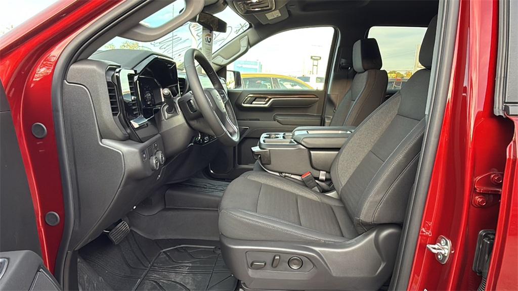 2026 Chevrolet Silverado 1500 RST - 6