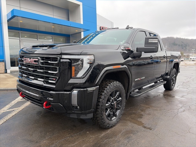 2024 GMC Sierra 2500HD AT4 Crew Cab 4WD