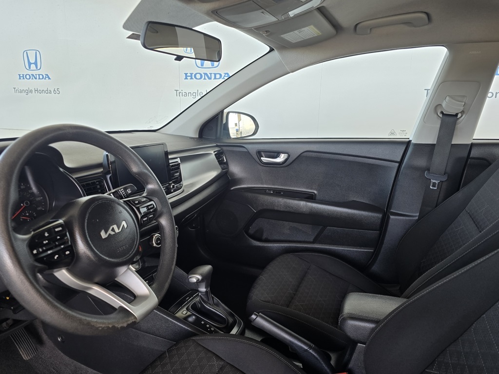 Thumbnail: 2023 Kia Rio - 13