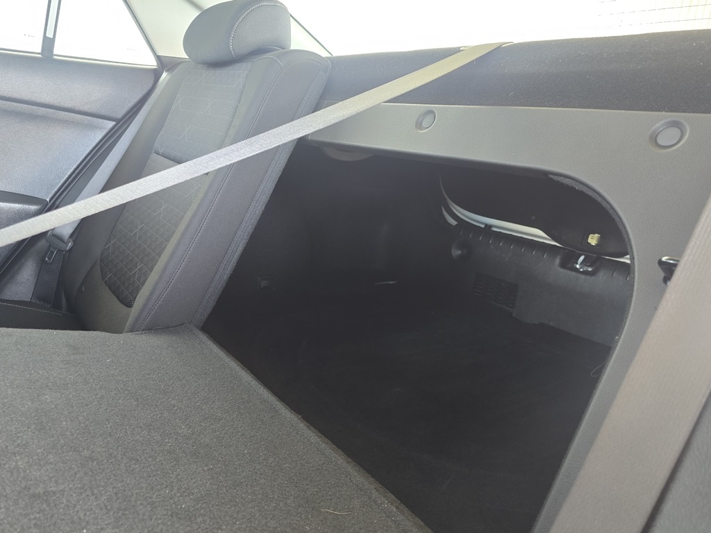 Thumbnail: 2023 Kia Rio - 22