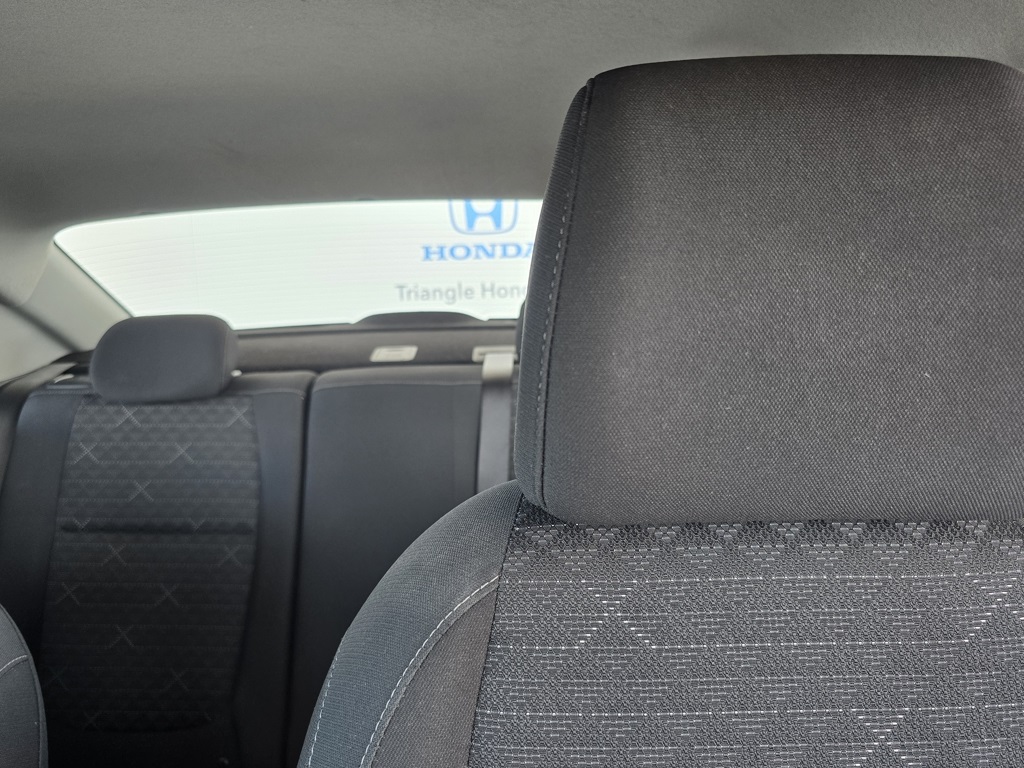 Thumbnail: 2023 Kia Rio - 23