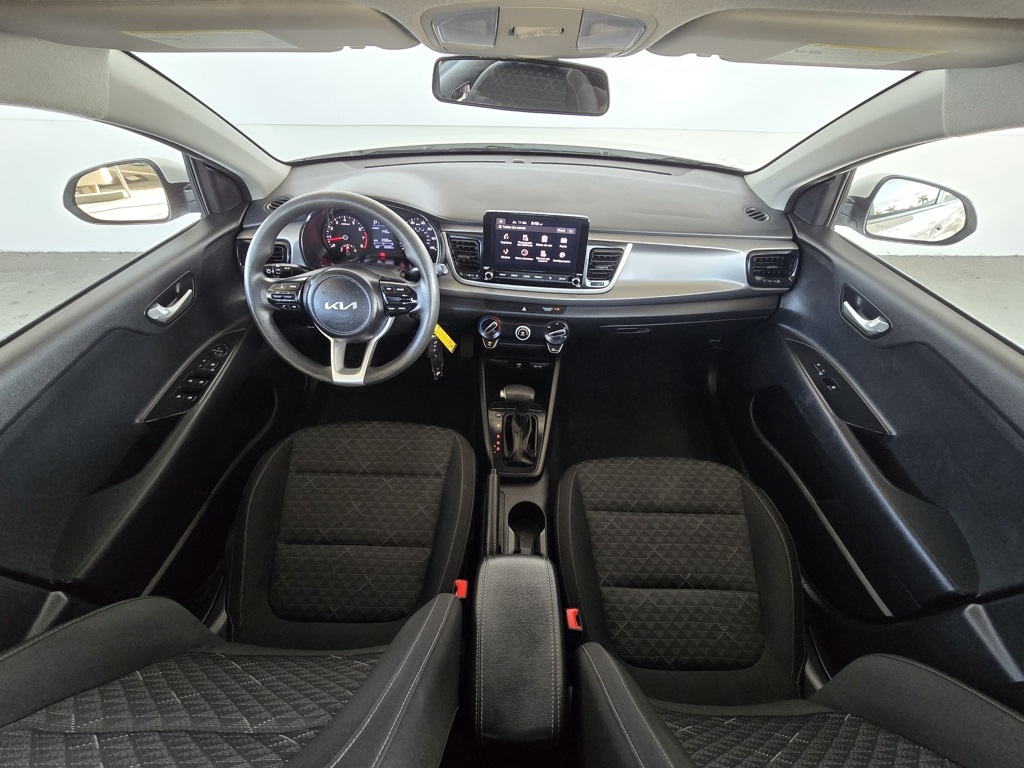 Thumbnail: 2023 Kia Rio - 8