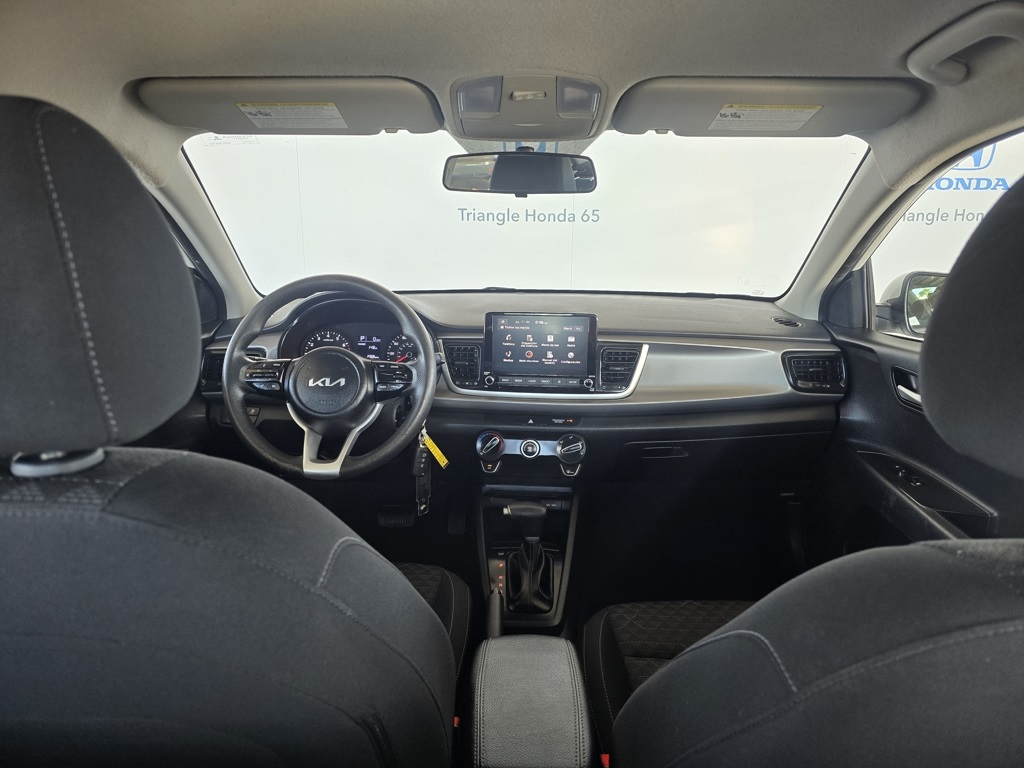 Thumbnail: 2023 Kia Rio - 9