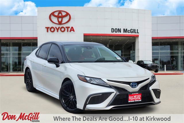 2023 Toyota Camry Hybrid XSE  at Toyota of Victoria